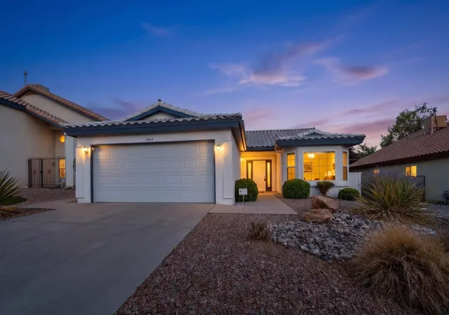 Photo 1 of Single family home for sale at 7804 Oakland Ave Ne, Albuquerque, NM 87122 | MLS# 1111292 | Listing updated on 2026-09-25