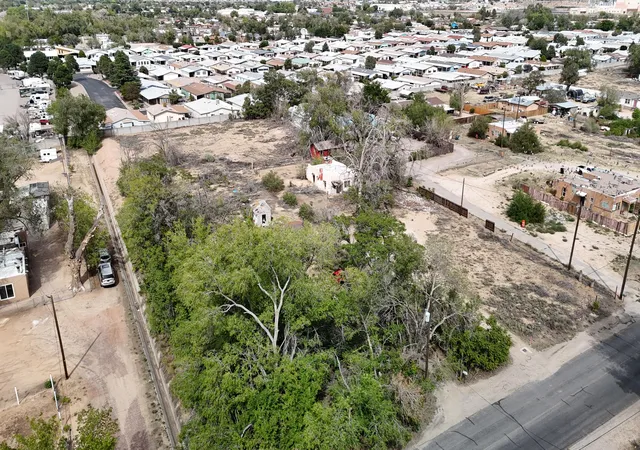 Photo 2 of Land for sale at 505 Mission Ave NE, Albuquerque, NM 87107 | MLS# 1111348 | Listing updated on 2026-09-22