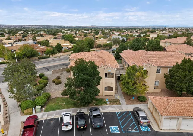 Photo 2 of Condo for sale at 6800 Vista Del Norte Dr Ne #422, Albuquerque, NM 87113 | MLS# 1111350 | Listing updated on 2026-09-22