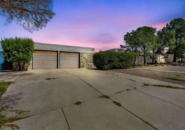 Single family home for sale at 8901 Osuna Rd NE, Albuquerque, NM 87111 | MLS# 1111366
