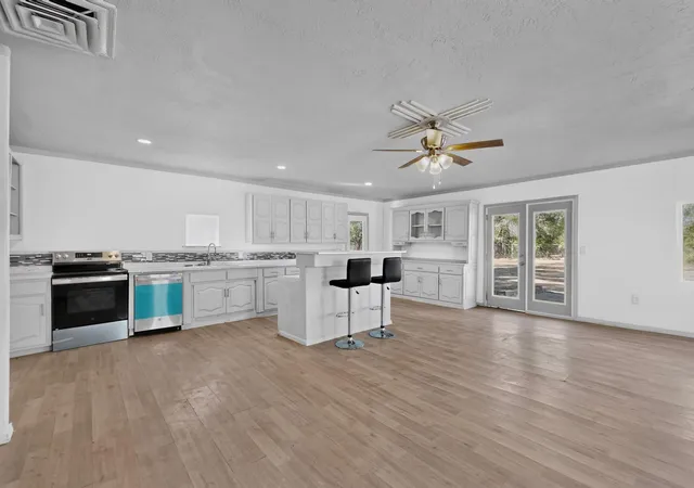 Photo 3 of Single family home for sale at 2806 Highway 47, Los Lunas, NM 87031 | MLS# 1111390 | Listing updated on 2026-09-23