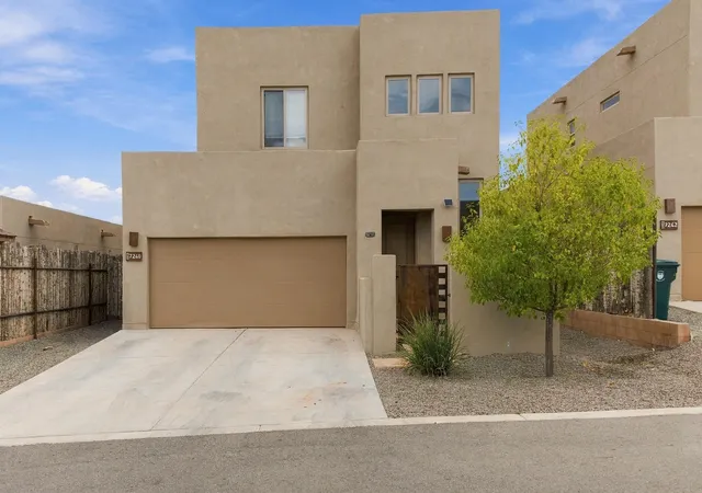 Photo 2 of Single family home for sale at 7240 Vista Serena Loop, Santa Fe, NM 87507 | MLS# 1111411 | Listing updated on 2026-09-23