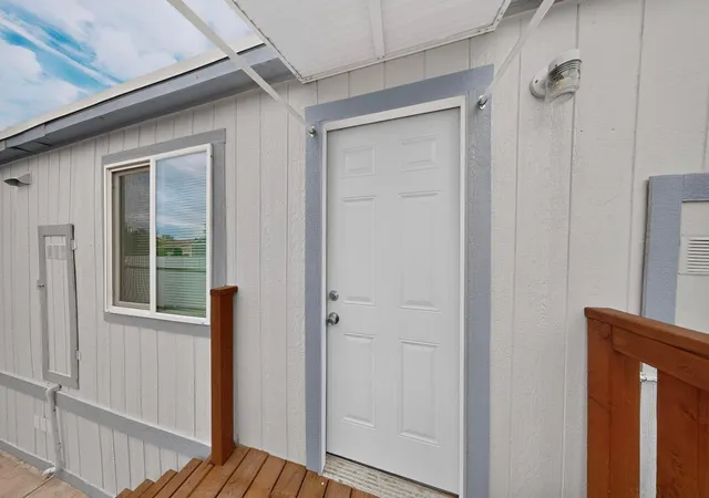 Photo 3 of Manufactured home for sale at 737 97th Street SW, Albuquerque, NM 87121 | MLS# 1111420 | Listing updated on 2026-09-23