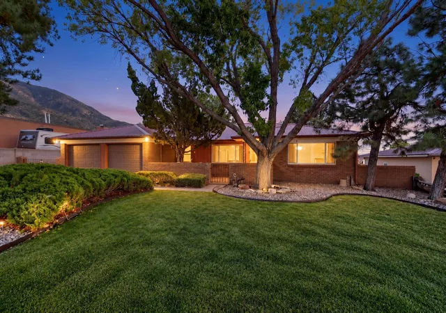 Single family home for sale at 13008 Glenwood Hills Ct NE, Albuquerque, NM 87111 | MLS# 1111386