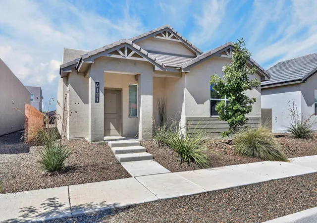 Photo 2 of Sale Pending at 6121 Strand Loop Se, Albuquerque, NM 87106 | MLS# 1111430 | Listing updated on 2026-09-28