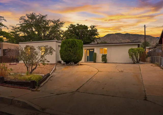 Photo 1 of Single family home for sale at 2604 Sandler Dr Ne, Albuquerque, NM 87112 | MLS# 1111449 | Listing updated on 2026-09-29