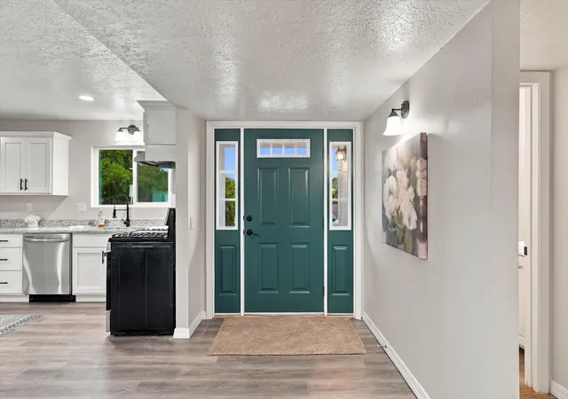 Photo 2 of Single family home for sale at 2604 Sandler Dr Ne, Albuquerque, NM 87112 | MLS# 1111449 | Listing updated on 2026-09-29