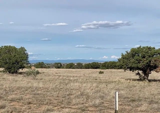 Photo 2 of Land for sale at 10 Moonlight Meadows, Edgewood, NM 87015 | MLS# 1111450 | Listing updated on 2026-09-24