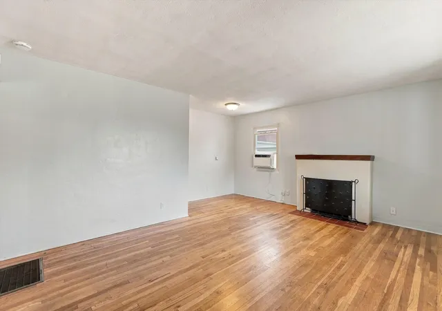 Photo 4 of Single family home for sale at 2734 San Rafael Ave SE, Albuquerque, NM 87106 | MLS# 1111476 | Listing updated on 2026-09-25