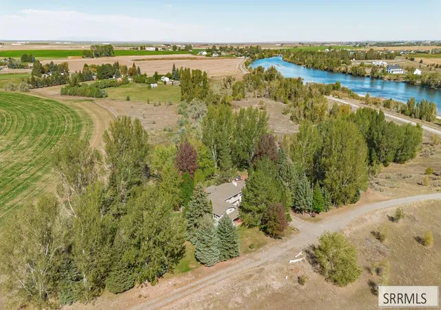 Single family home for sale at 561 E 1200 North, Shelley, ID 83274 | MLS# 2189547