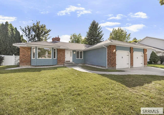 Photo 1 of Single family home for sale at 262 Brookside Dr, Idaho Falls, ID 83404 | MLS# 2189626 | Listing updated on 2026-10-27