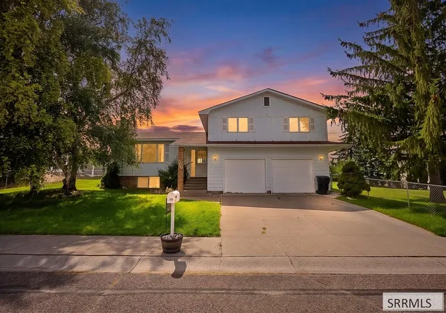 Photo 1 of Single family home for sale at 360 Autumn Way, American Falls, ID 83211 | MLS# 2189043 | Listing updated on 2026-09-05