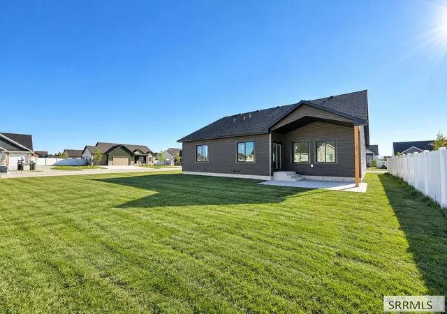 Photo 22 of Single family home for sale at 5942 Lemhi St, Idaho Falls, ID 83404 | MLS# 2189180 | Listing updated on 2026-09-12