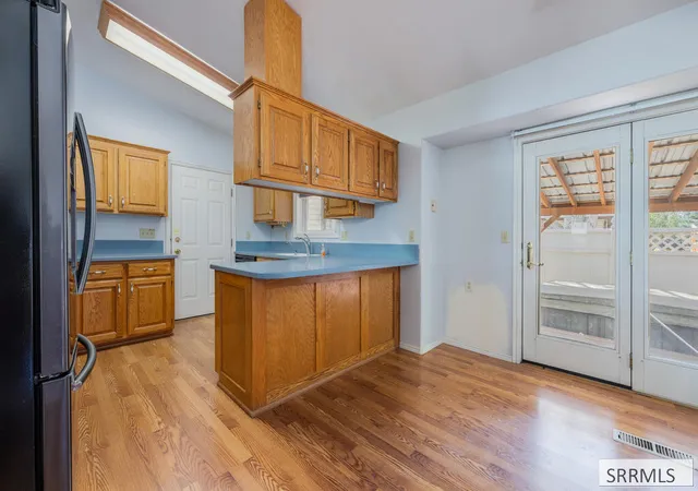 Photo 3 of Sale Pending at 820 S Adam Ln, Idaho Falls, ID 83401 | MLS# 2189175 | Listing updated on 2026-10-26