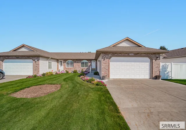 Photo 3 of Townhouse for sale at 3049 Brookstone Cir, Ammon, ID 83406 | MLS# 2189115 | Listing updated on 2026-09-11