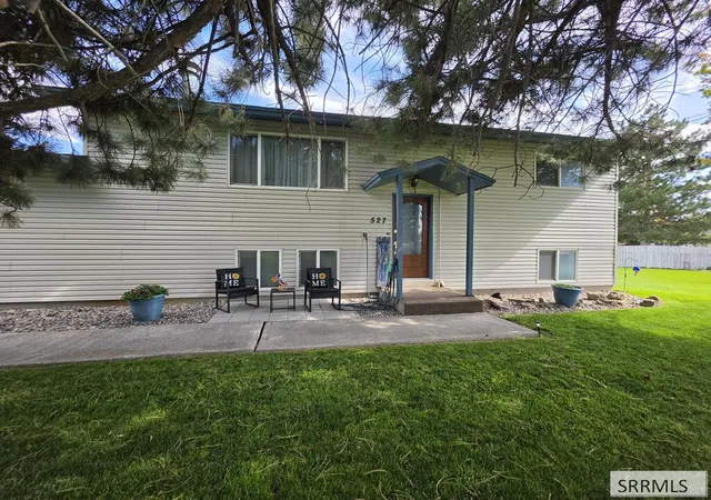 Photo 2 of Single family home for sale at 527 Boyd, Pocatello, ID 83202 | MLS# 2189013 | Listing updated on 2026-09-04