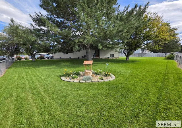 Photo 2 of Single family home for sale at 527 Boyd, Pocatello, ID 83202 | MLS# 2189013 | Listing updated on 2026-09-04