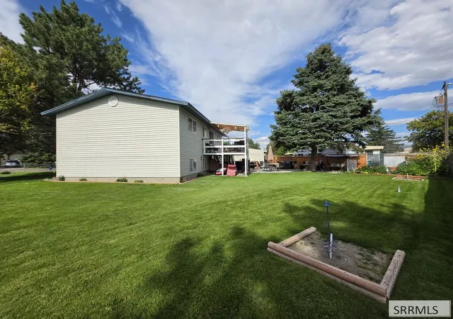 Photo 3 of Single family home for sale at 527 Boyd, Pocatello, ID 83202 | MLS# 2189013 | Listing updated on 2026-09-04