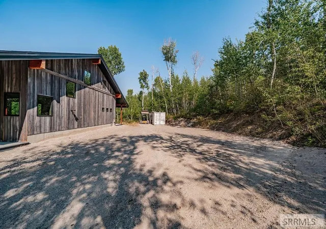 Photo 3 of Single family home for sale at 10468 Rig Ranch Rd, Ririe, ID 83443 | MLS# 2188964 | Listing updated on 2026-09-02