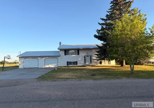 Photo 1 of Single family home for sale at 33 4th South, Dubois, ID 83423 | MLS# 2189070 | Listing updated on 2026-09-08