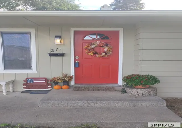 Photo 2 of Single family home for sale at 271 W 1st North, Rexburg, ID 83440 | MLS# 2189186 | Listing updated on 2026-10-23