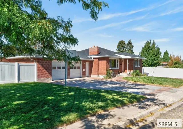 Photo 2 of Sale Pending at 987 Taney Ln, Pocatello, ID 83201 | MLS# 2189706 | Listing updated on 2026-10-11