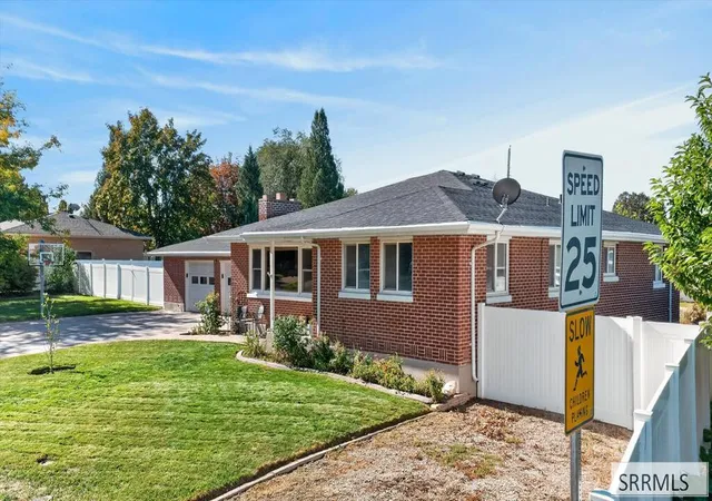 Photo 3 of Sale Pending at 987 Taney Ln, Pocatello, ID 83201 | MLS# 2189706 | Listing updated on 2026-10-11