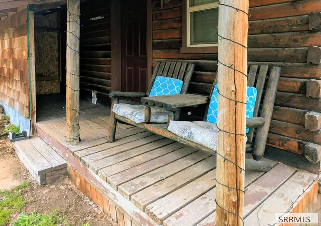 Photo 4 of Sale Pending at 620 W 4th North, Saint Anthony, ID 83445 | MLS# 2189038 | Listing updated on 2026-09-28