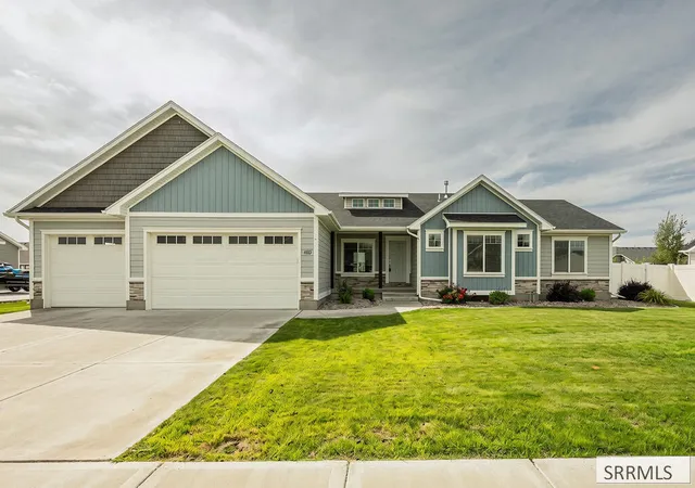 Photo 1 of Single family home for sale at 4802 Porter Dr, Idaho Falls, ID 83406 | MLS# 2189036 | Listing updated on 2026-09-15