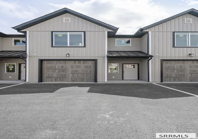 Townhouse for sale at 2698 Derrald Loop, Ammon, ID 83406 | MLS# 2189487