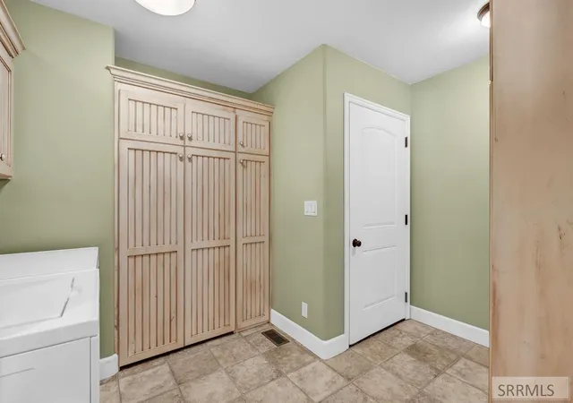 Photo 4 of Single family home for sale at 471 Woodbridge St, Rexburg, ID 83440 | MLS# 2189798 | Listing updated on 2026-10-12