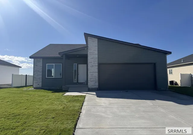 Photo 1 of Single family home for sale at 552 Abigail Ln, Shelley, ID 83274 | MLS# 2189266 | Listing updated on 2026-09-16