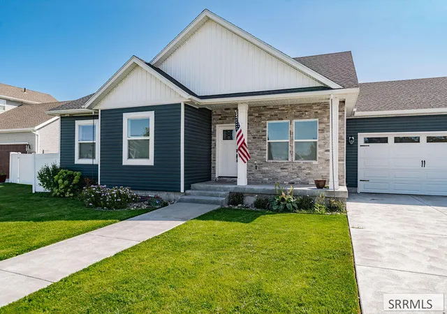 Photo 1 of Single family home for sale at 769 Wilshire Pl, Idaho Falls, ID 83402 | MLS# 2189034 | Listing updated on 2026-09-04