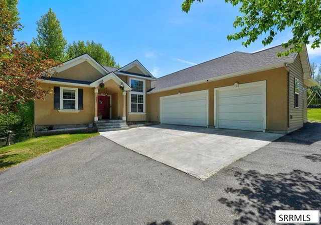 Photo 1 of Single family home for sale at 8625 N Parks Rd, Pocatello, ID 83201 | MLS# 2189097 | Listing updated on 2026-09-29