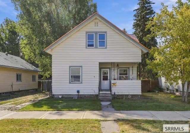 Photo 1 of Single family home for sale at 130 10th Street, Idaho Falls, ID 83404 | MLS# 2189325 | Listing updated on 2026-10-21