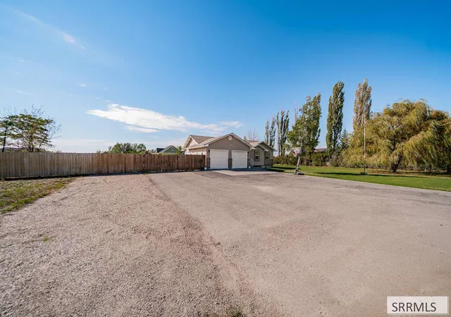 Photo 2 of Single family home for sale at 137 N 4000 East, Rigby, ID 83442 | MLS# 2189591 | Listing updated on 2026-10-13