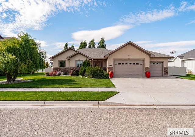 Photo 2 of Single family home for sale at 5119 Pevero Dr, Idaho Falls, ID 83401 | MLS# 2189016 | Listing updated on 2026-09-04