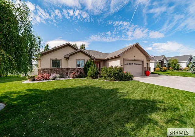Photo 3 of Single family home for sale at 5119 Pevero Dr, Idaho Falls, ID 83401 | MLS# 2189016 | Listing updated on 2026-09-04