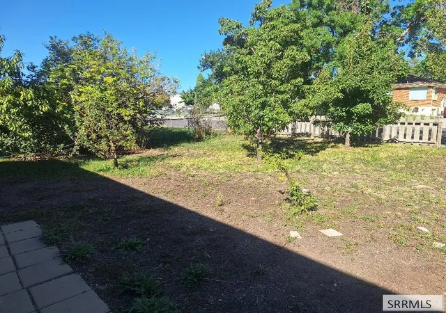 Photo 2 of Single family home for sale at 823 Randolph Ave, Pocatello, ID 83201 | MLS# 2189042 | Listing updated on 2026-09-05