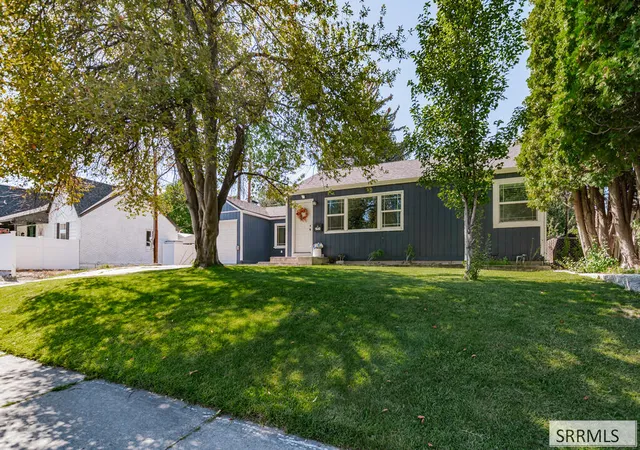 Photo 2 of Single family home for sale at 1640 S Boulevard, Idaho Falls, ID 83402 | MLS# 2189119 | Listing updated on 2026-09-10