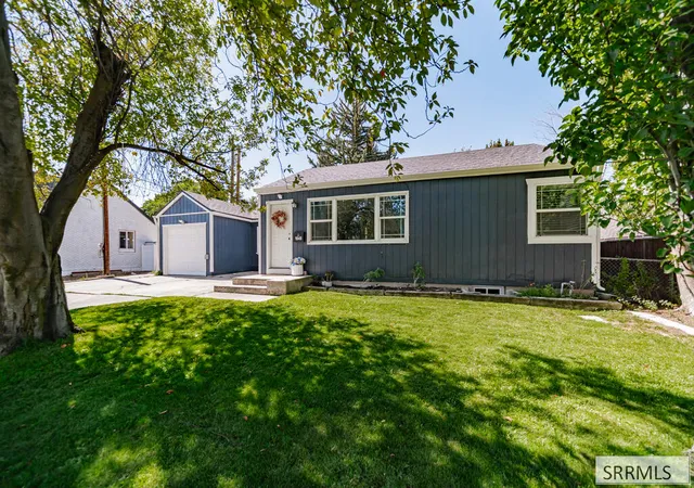 Photo 2 of Single family home for sale at 1640 S Boulevard, Idaho Falls, ID 83402 | MLS# 2189119 | Listing updated on 2026-09-10