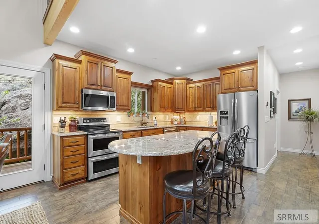Photo 3 of Single family home for sale at 9 Autumn Blaze Ln, Salmon, ID 83467 | MLS# 2189011 | Listing updated on 2026-09-04