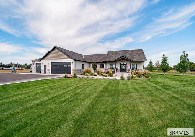 Photo 1 of Single family home for sale at 152 W 195 North, Blackfoot, ID 83221 | MLS# 2188984 | Listing updated on 2026-09-03