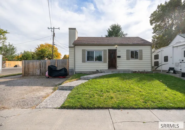 Single family home for sale at 330 E Center St, Shelley, ID 83274 | MLS# 2189703