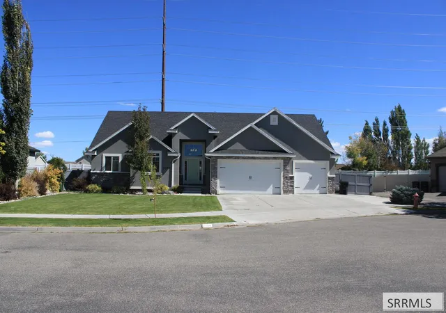 Photo 1 of Single family home for sale at 1194 Indian Holw Dr, Idaho Falls, ID 83401 | MLS# 2189250 | Listing updated on 2026-10-13