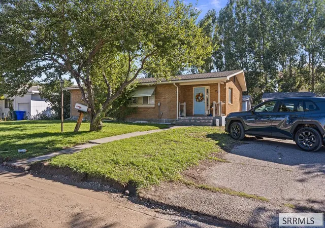 Photo 3 of Multi family home for sale at 343 S 4th West, Rexburg, ID 83440 | MLS# 2189276 | Listing updated on 2026-10-08
