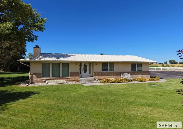 Photo 1 of Sale Pending at 970 E 800 North, Shelley, ID 83274 | MLS# 2189370 | Listing updated on 2026-10-06