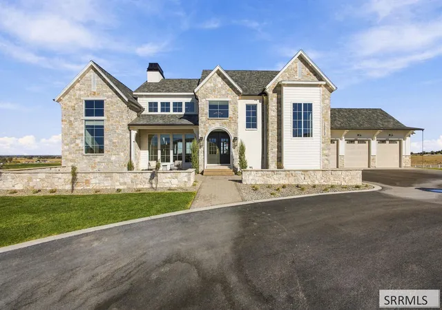 Photo 2 of Mansion for sale at 1272 N 1090 East, Shelley, ID 83274 | MLS# 2189674 | Listing updated on 2026-10-07