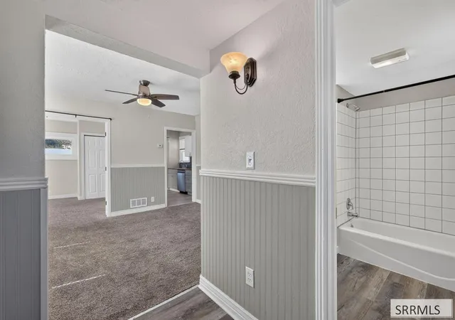 Photo 2 of Single family home for sale at 1005 S 4th Avenue, Pocatello, ID 83201 | MLS# 2189073 | Listing updated on 2026-09-08