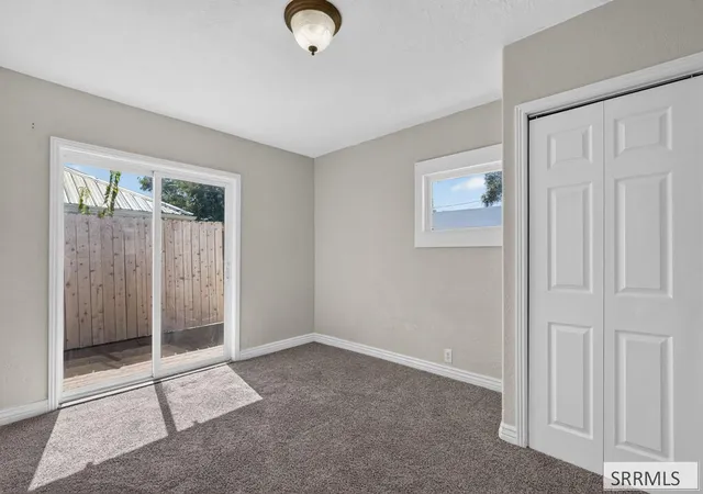 Photo 4 of Single family home for sale at 1005 S 4th Avenue, Pocatello, ID 83201 | MLS# 2189073 | Listing updated on 2026-09-08